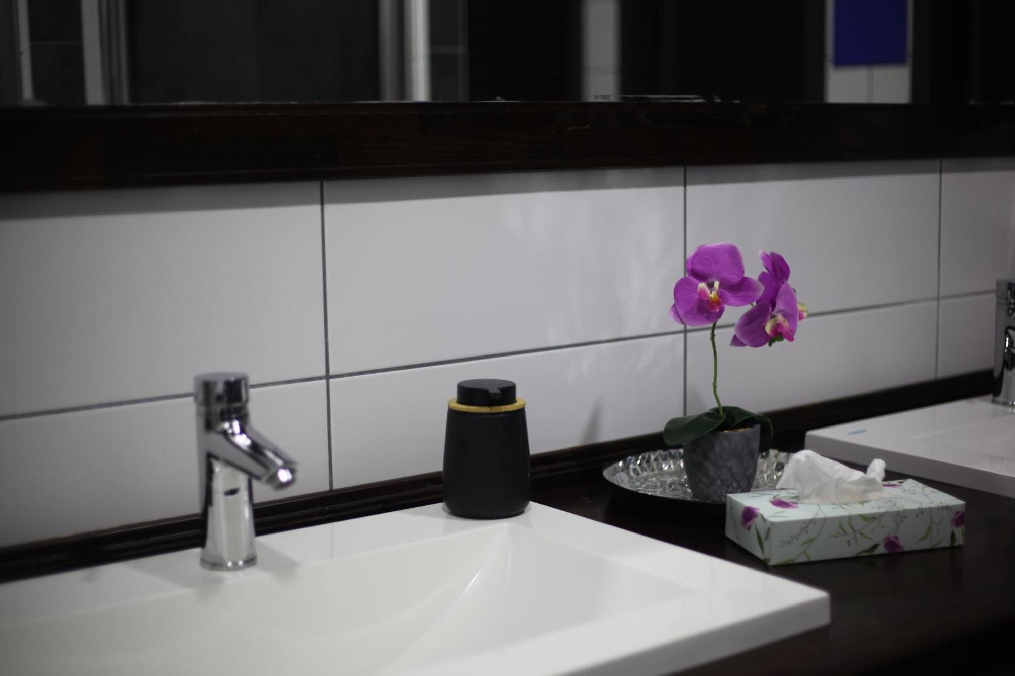Rooms & Glamping Lana Haus Licko Petrovo Selo ภายนอก รูปภาพ